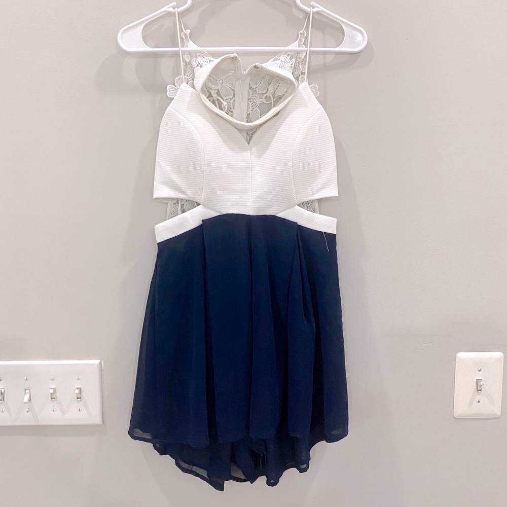 Nordstrom Rack Romper. Size M.